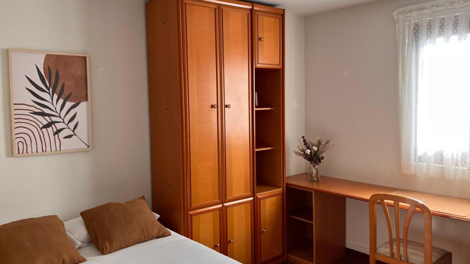 Duplex 122M2, 4 Dormitorios, 2 Banos Completos, Wifi 1Gb Mundaka Zewnętrze zdjęcie