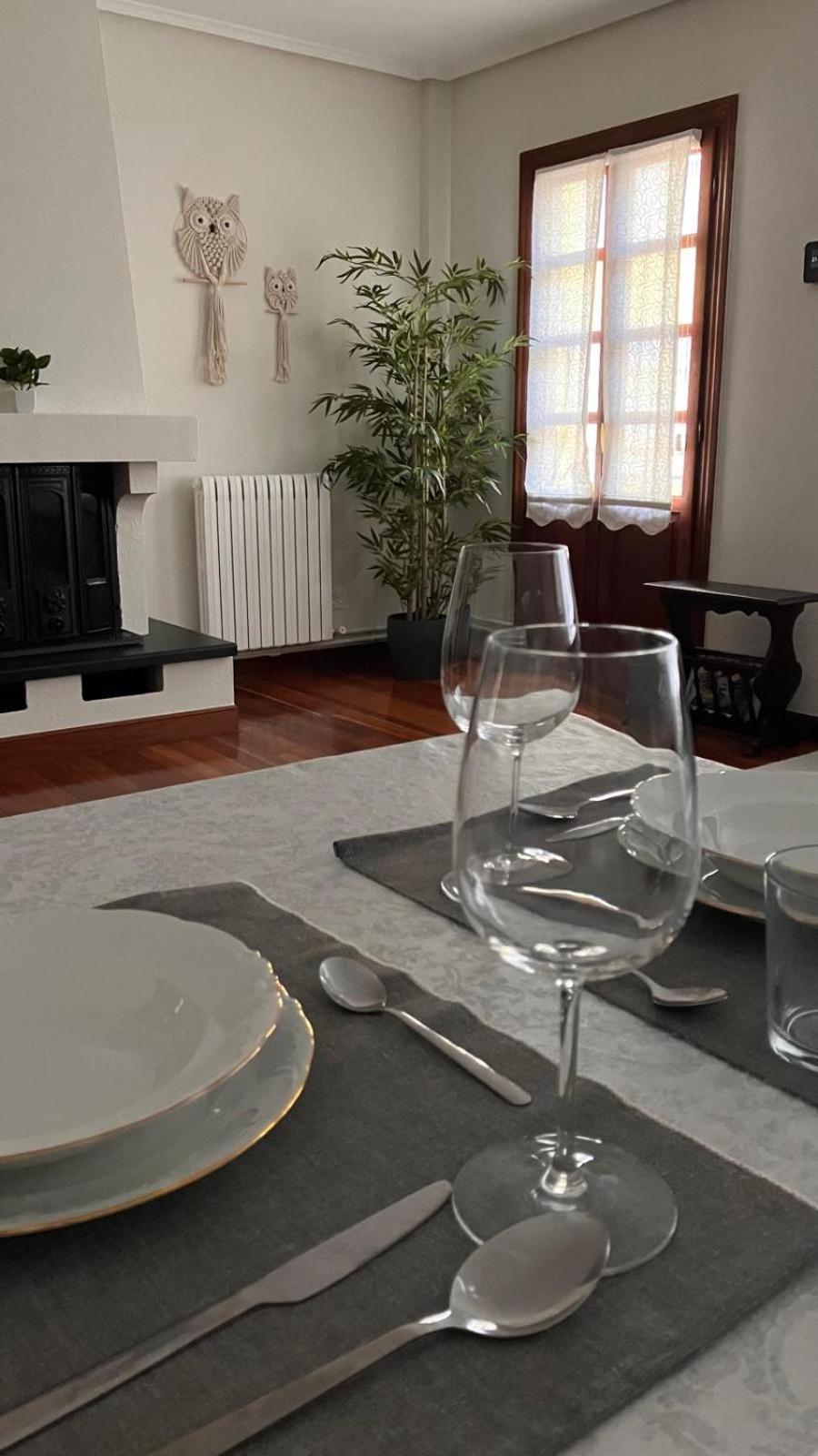 Duplex 122M2, 4 Dormitorios, 2 Banos Completos, Wifi 1Gb Mundaka Zewnętrze zdjęcie
